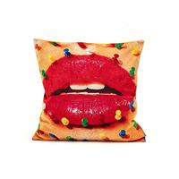 Seletti Toiletpaper kussen 50x50 Mouth with Pins - thumbnail
