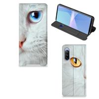 Sony Xperia 10 III | Hoesje maken | Witte Kat - thumbnail