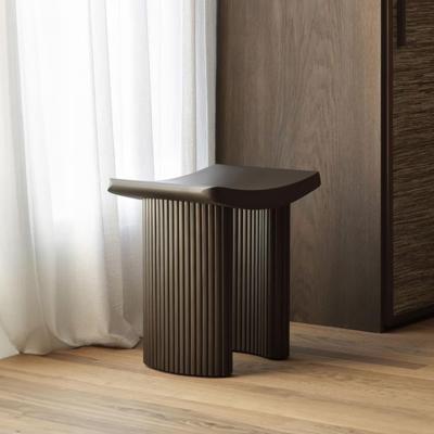 Ethnicraft Krukje 'Roller Max' Gevernist Mahoniehout, kleur Donkerbruin Ethnicraft Krukje 'Roller Max' Gevernist Mahoniehout, kleur Donkerbruin