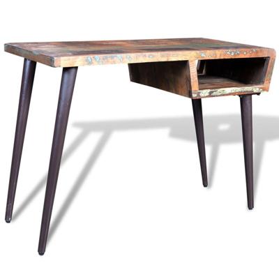 Bureau van gerecycled hout met ijzeren poten Bureau van gerecycled hout met ijzeren poten