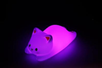 Liggende kat nachtlampje