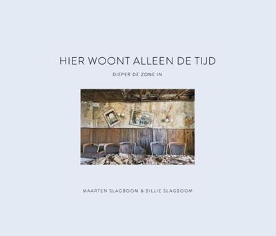 Hier woont alleen de tijd (Hardback)