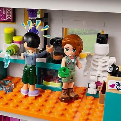 Lego Friends 41731 Heartlake Internationale School