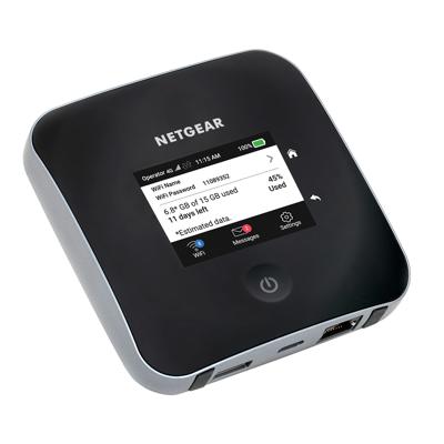 NETGEAR Nighthawk M2 Mobiele Router met 4G (MR2100-100EUS) |Draagbare WiFi voor op reis|Hoogste downloadsnelheden tot 2 Gbps voor meer dan 20 apparaten|Ontgrendeld voor alle netwerken