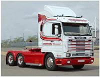 Italeri 1/24 Scania Streamline 143H 6x2 - thumbnail