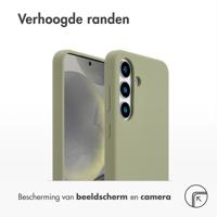 Accezz Liquid Silicone Backcover met MagSafe voor Samsung Galaxy S25 Telefoonhoesje Groen - thumbnail
