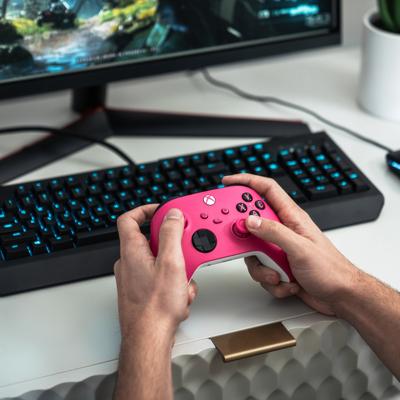 Xbox Series X/S Wireless Controller (Deep Pink)