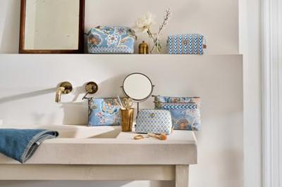 Pip Studio Pip Studio Coco Cosmetic Bag Medium Samba Stripe Blue 21.5x10x10.5cm Pip Studio Pip Studio Coco Cosmetic Bag Medium Samba Stripe Blue 21.5x10x10.5cm
