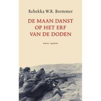 De maan danst op het erf van de doden (Paperback) - thumbnail