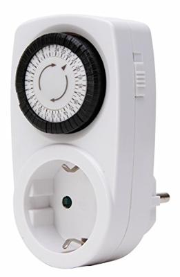 Kopp tijdschakelklok analoog mini IP20 16A wit