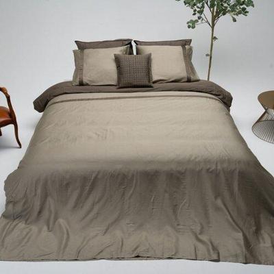 Dommelin Dommelin Dekbedovertrek Listra Satijn 300tc Olijfgroen-Leem 140x200/220