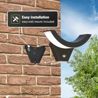 Leeds - LED Wandlamp met sensor - 10 Watt 780 Lumen - Bewegingssensor en schemerschakelaar - 3000K warm wit licht - zwart