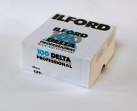 Ilford Delta 100 135-30 m film - thumbnail