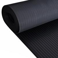 Rubberen anti-slip vloermat 5x1m breed geribbeld - thumbnail