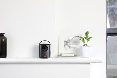 NEBULA door Anker Mars II Draagbare projector 720p DLP, 300 ANSI lm, dual 10W luidspreker, Android 7.1 OS, 30-150 inch display, 3 uur batterij, voor thuis, eersteklas home entertainment