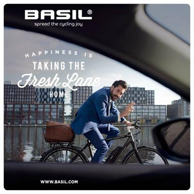 Basil fietsmand icon m wsl fijnmazig staal zwart Basil fietsmand icon m wsl fijnmazig staal zwart