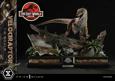 Jurassic Park II Legacy Museum Collection Statue 1/6 Velociraptor 41 cm Jurassic Park II Legacy Museum Collection Statue 1/6 Velociraptor 41 cm