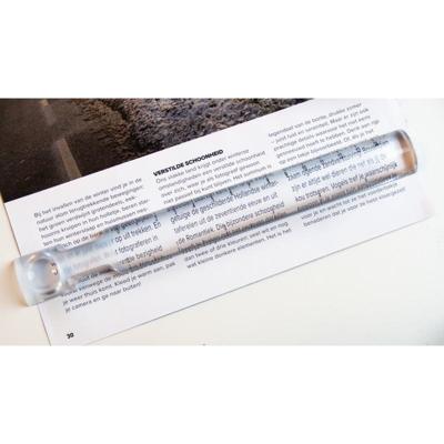 Byomic Leesliniaal met Maatverdeling en 2,5x vergroting