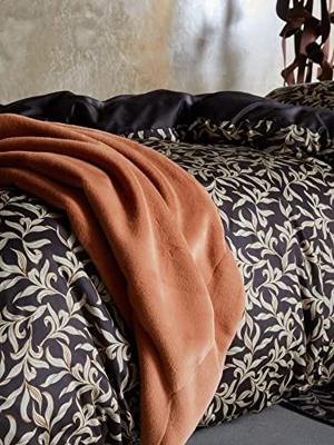 Essenza Essenza Furry roll cushion 22x50 Bright terra