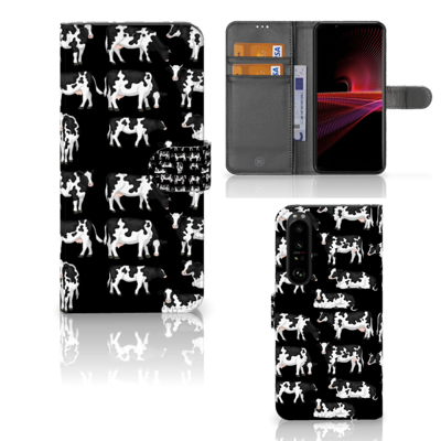 Sony Xperia 1 III | Telefoonhoesje | Met pasjeshouder | Koetjes
