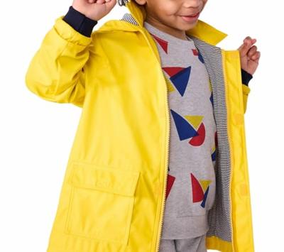 Iconische regenjas voor kinderen PETIT BATEAU geel Iconische regenjas voor kinderen PETIT BATEAU geel