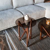 Dutchbone Ronde Bijzettafel 'Naia' Eikenhout en glas, 40cm, kleur Bruin - thumbnail