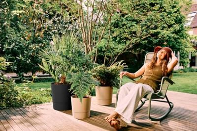 elho plantenbak foss rond d30 h29cm Living black elho plantenbak foss rond d30 h29cm Living black