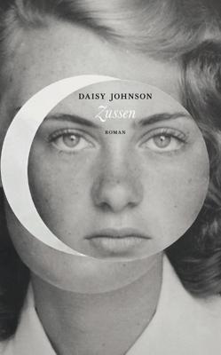 Zussen - Daisy Johnson - Paperback (9789083048086) Zussen - Daisy Johnson - Paperback (9789083048086)