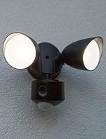 Buitenlamp garage met camera zwart &apos;Draco&apos; breedstraler - thumbnail