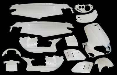 Edge Plaatset 15-delig voor gilera runner tot bouwjaar 08-2005 - glanzend wit