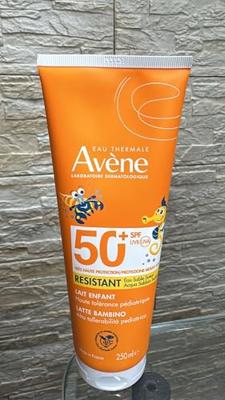 Avène Solaires Enfants Lait Très Haute Protection SPF50+ 250ml