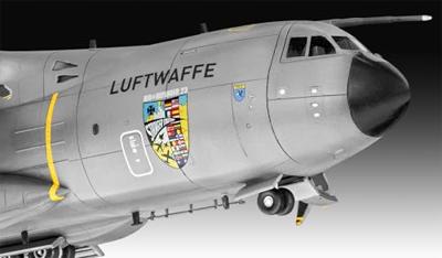 Revell 1/144 Air Defender Set (Airbus A400M & Tornado) Revell 1/144 Air Defender Set (Airbus A400M & Tornado)