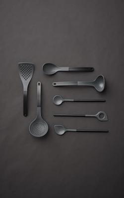 Rosti roerlepel met gat NEW Optima zwart