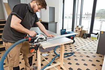 Bosch Blauw GKS 18V-57 G Professional accu cirkelzaag | 5.0Ah Li-Ion | in L-BOXX | met 1600mm Geleiderail - 06016A2102