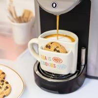 Mok met koekvakje - Tea Is Hot Cookies Too (beige) - thumbnail