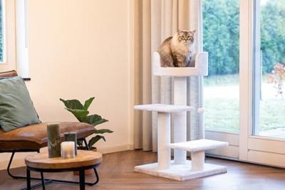 Krabmeubel pluche 50x50x92cm wit Beeztees - Designed by lotte Krabmeubel pluche 50x50x92cm wit Beeztees - Designed by lotte