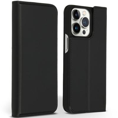 Accezz Premium Leather Slim Book Case voor Apple iPhone 13 Pro Telefoonhoesje Zwart