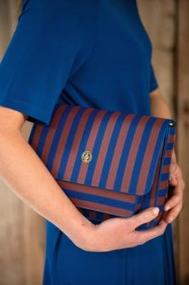 Pip Studio Fenna Schoudertas Medium Streep Blauw Pip Studio Fenna Schoudertas Medium Streep Blauw