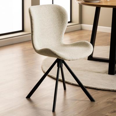 Bendt Draaibare Eetkamerstoel 'Olle' Bouclé, kleur Crème Bendt Draaibare Eetkamerstoel 'Olle' Bouclé, kleur Crème