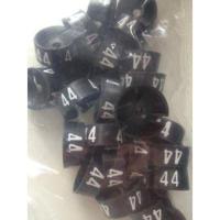 MB zwart/wit 44 voor op kledinghanger - thumbnail