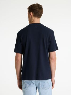 CHASIN' T-Shirts Novo