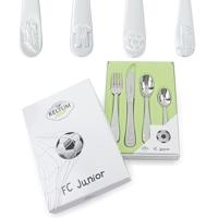 Kinderbestek voor de jonge voetballegende - thumbnail