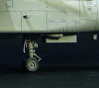 Italeri 1/32 Tornado ECR