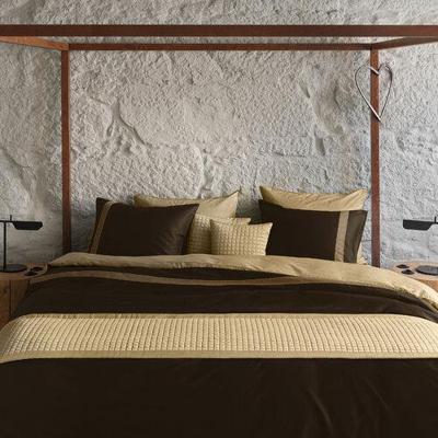Dommelin Dommelin Dekbedovertrek Listra Satijn 300TC Bruin-Cappuccino 240x200/220 cm