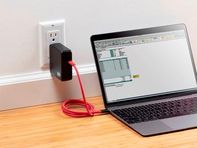 Monoprice AtlasFlex Serie Duurzame USB 3.2 Gen 2 Type-C Data & Power Kevlar Versterkte Nylon-Vlechtkabel 5A/100W 1m Rood