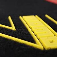 Auto vloermat MOMO MOMLCM4A7BR Universeel - thumbnail