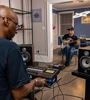 Zoom R20 multi-track recorder - thumbnail