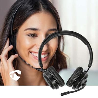 Nedis PC-Headset | On-Ear | Stereo | Bluetooth | Inklapbare Microfoon | Zwart - CHSTB310BK