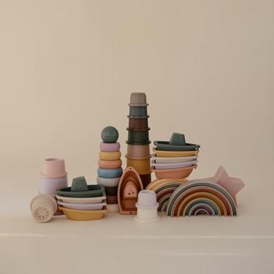 Stapelregenboog - MUSHIE geel