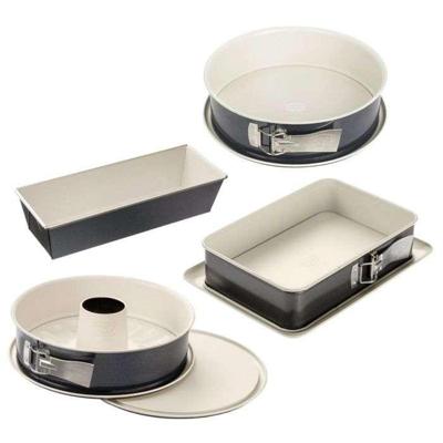 Conjunto de 4 formas de bolo em formatos diferentes, de 28 a 32 cm - DR OETKER - Back-Trend